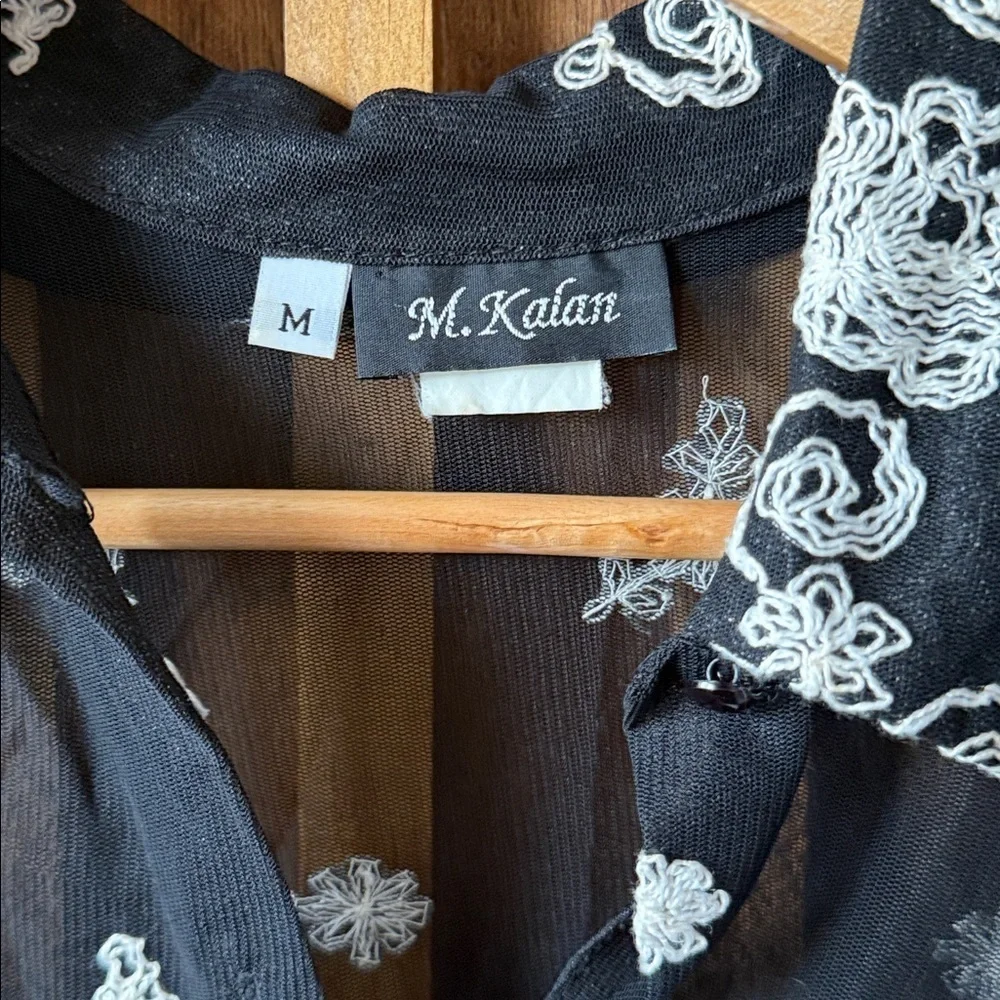 Vintage M. Kalan Cropped Lace Semi Sheer Blouse Buttoned Front. M